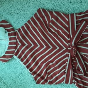 This jumpsuit doesn't fit anymore, was only worn once